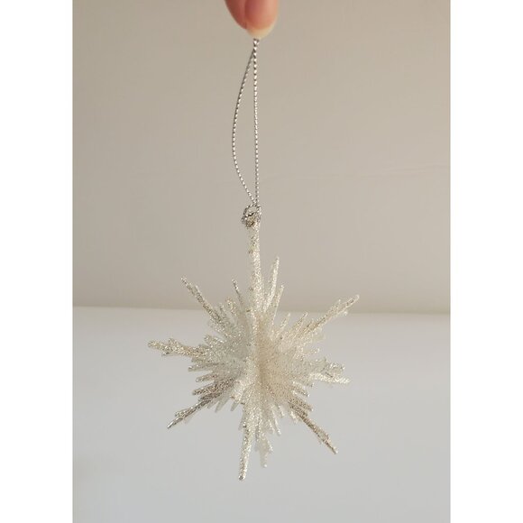 White Silver Starburst Christmas Tree Ornaments Set of 2 - Picture 5 of 7